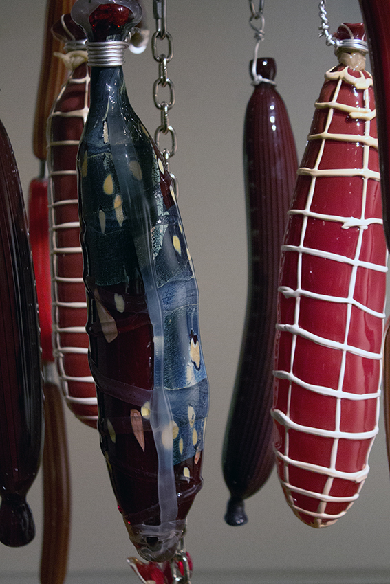 czeresko_deborah_meat chandelier (detail3)