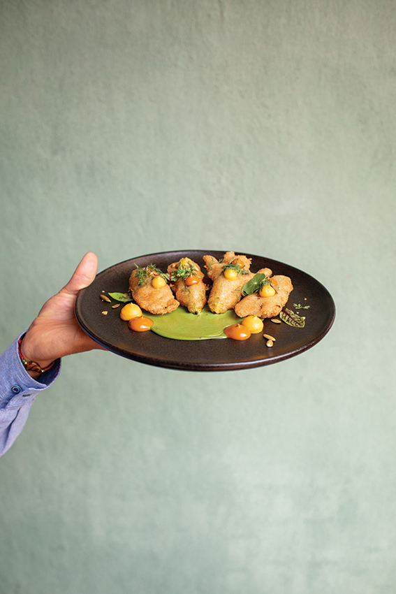 Casa Oaxaca: Squash flowers stuffed with king crab meat