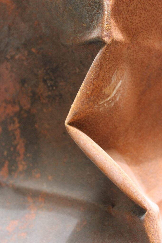 Rasgar la superficie. Muestra de Arte y Tridimensión en Yucatán