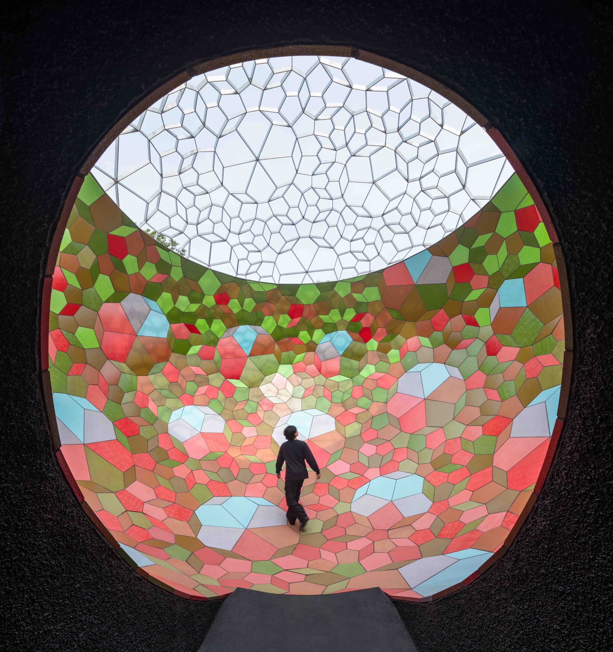 bra de arte geométrico creada por Olafur Eliasson.